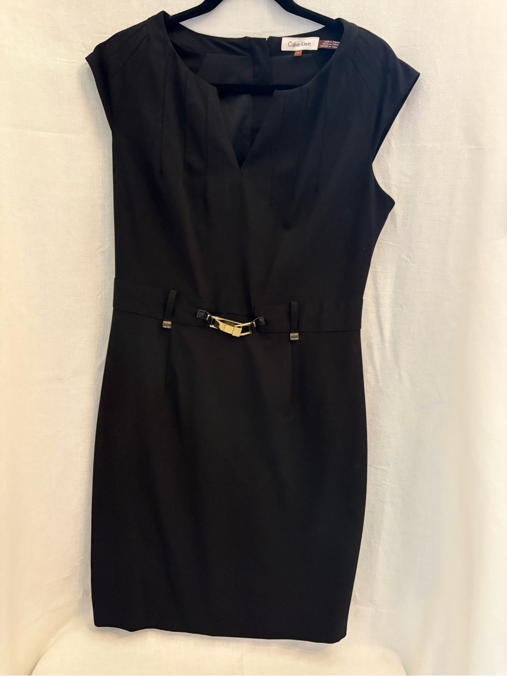 Calvin Klein Black Sheath Dress with Gold Accent size 10 women’s